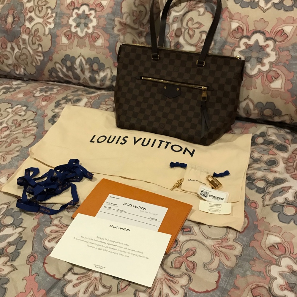 Louis Vuitton Iena PM, Authentic, Like New